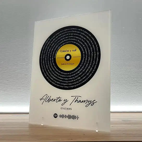 Cuadro Personalizado con Letra de Canción y Foto en Metacrilato